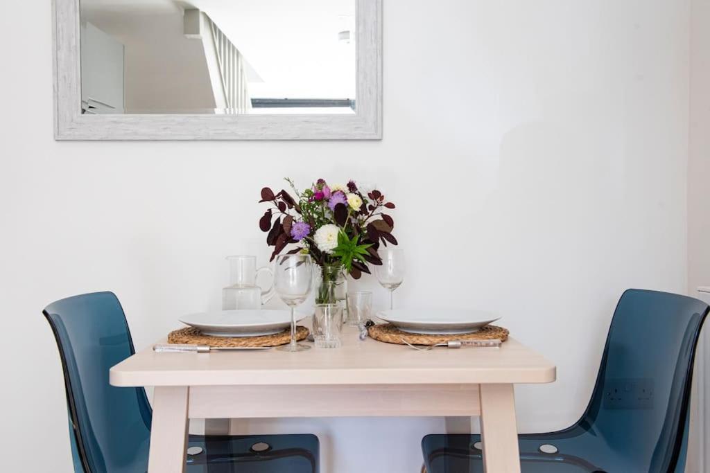 The Studio, Rosebud. 5 Minutes Walk To Beach. Uny Lelant ภายนอก รูปภาพ